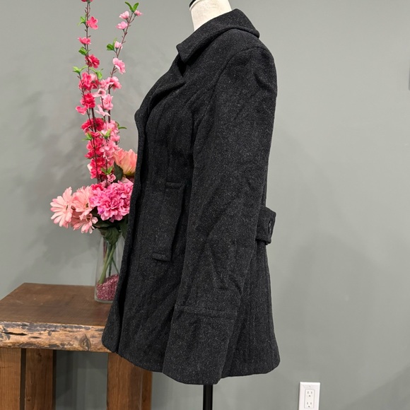 Smart Set Trench Coat - Picture 5 of 11